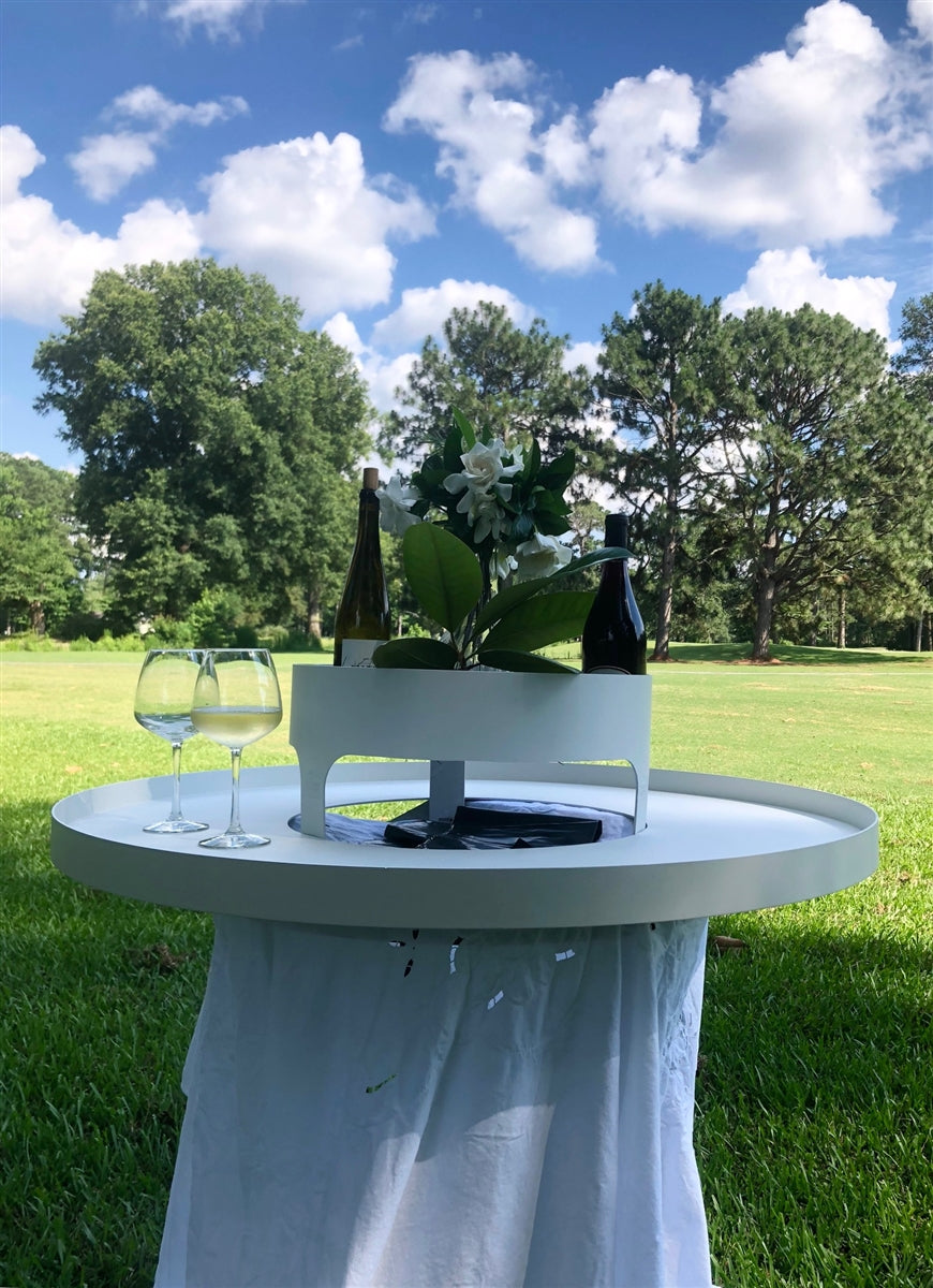 Shucking Table - white