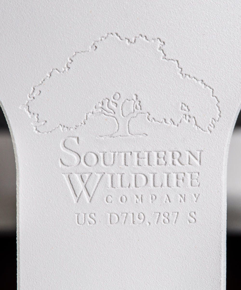 Shucking Table - white